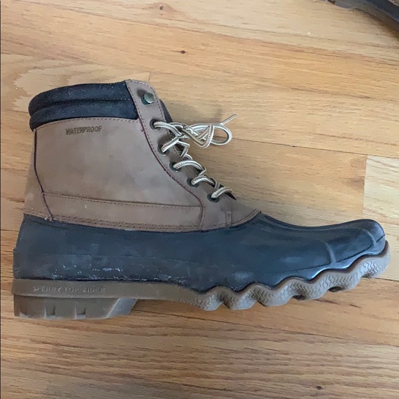 Men’s Sperry TopSider - Picture 2 of 3